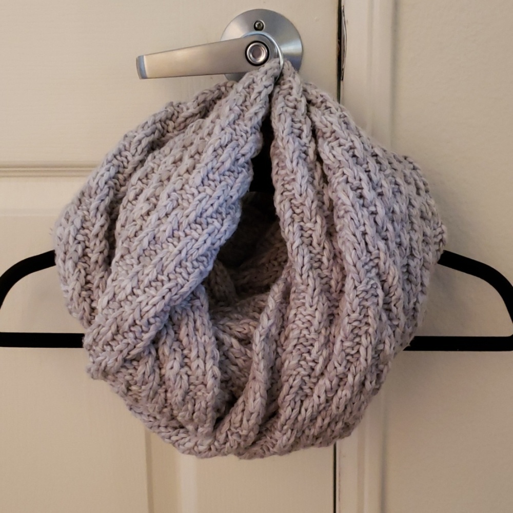 Gap grey chunky wrap scarf